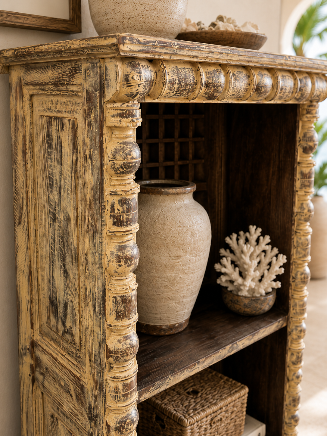 Jaipur Spindle Display Bookshelf